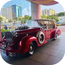 Elegant marriage welcome car