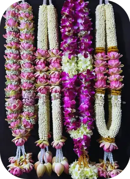 Traditional wedding exchange garlands in Chennai