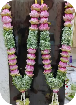 Traditional wedding flower decoration in Chennai
